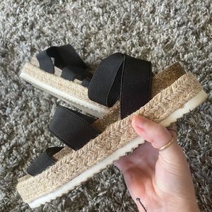Women’s platform sandals
